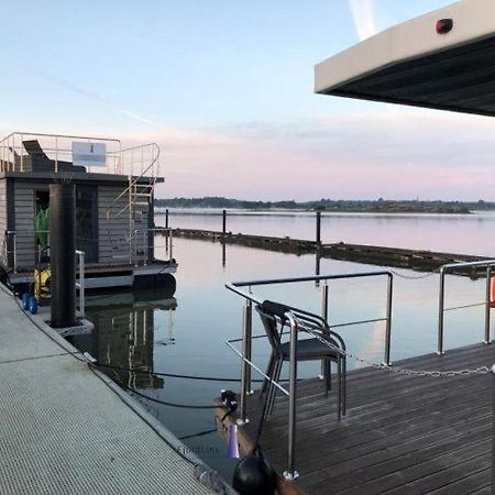 Hotel Hausboot Fjord Aries Mit Dachterrasse In Schleswig Esterno foto