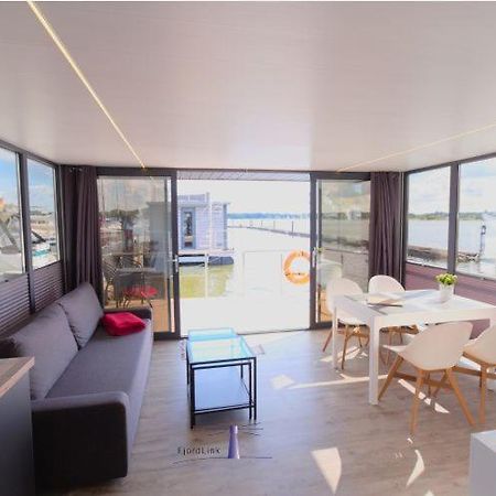 Hotel Hausboot Fjord Aries Mit Dachterrasse In Schleswig Esterno foto
